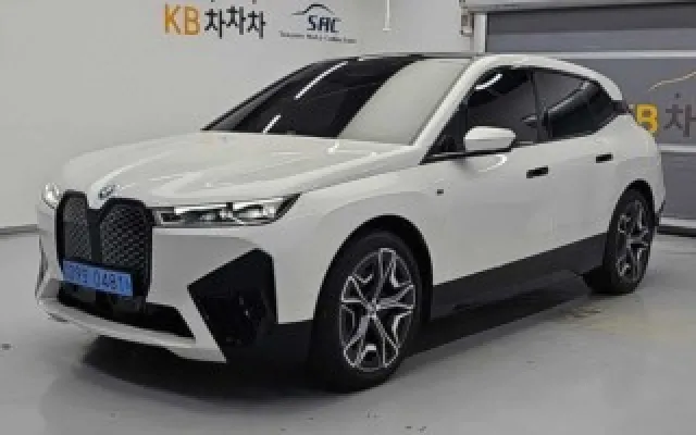 카니발5세대 중고차 iX M60 매물 사진 3 - 2023/11 38,579km