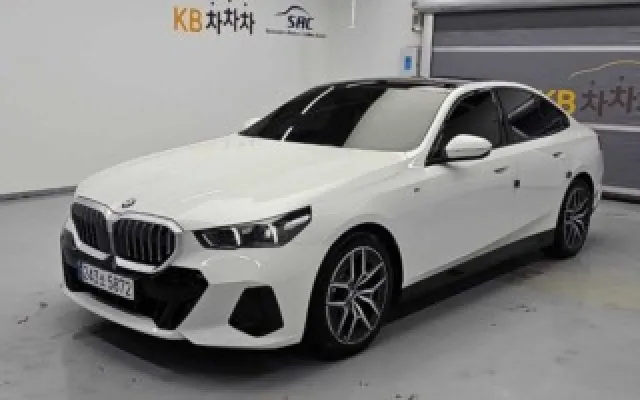 카니발5세대 중고차 5시리즈 (G60) 520i 매물 사진 20 - 2025/02 29,794km