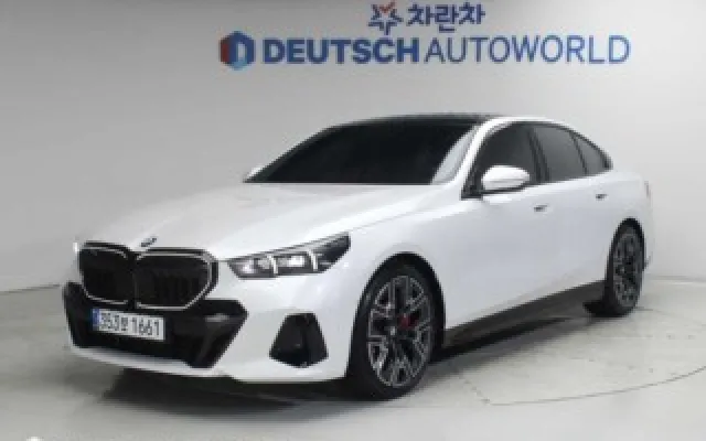 카니발5세대 중고차 5시리즈 (G60) 530i xDrive 매물 사진 7 - 2026/01 5,043km